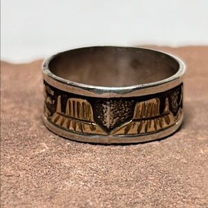 Zuni Silver ring with Western pattern scene.